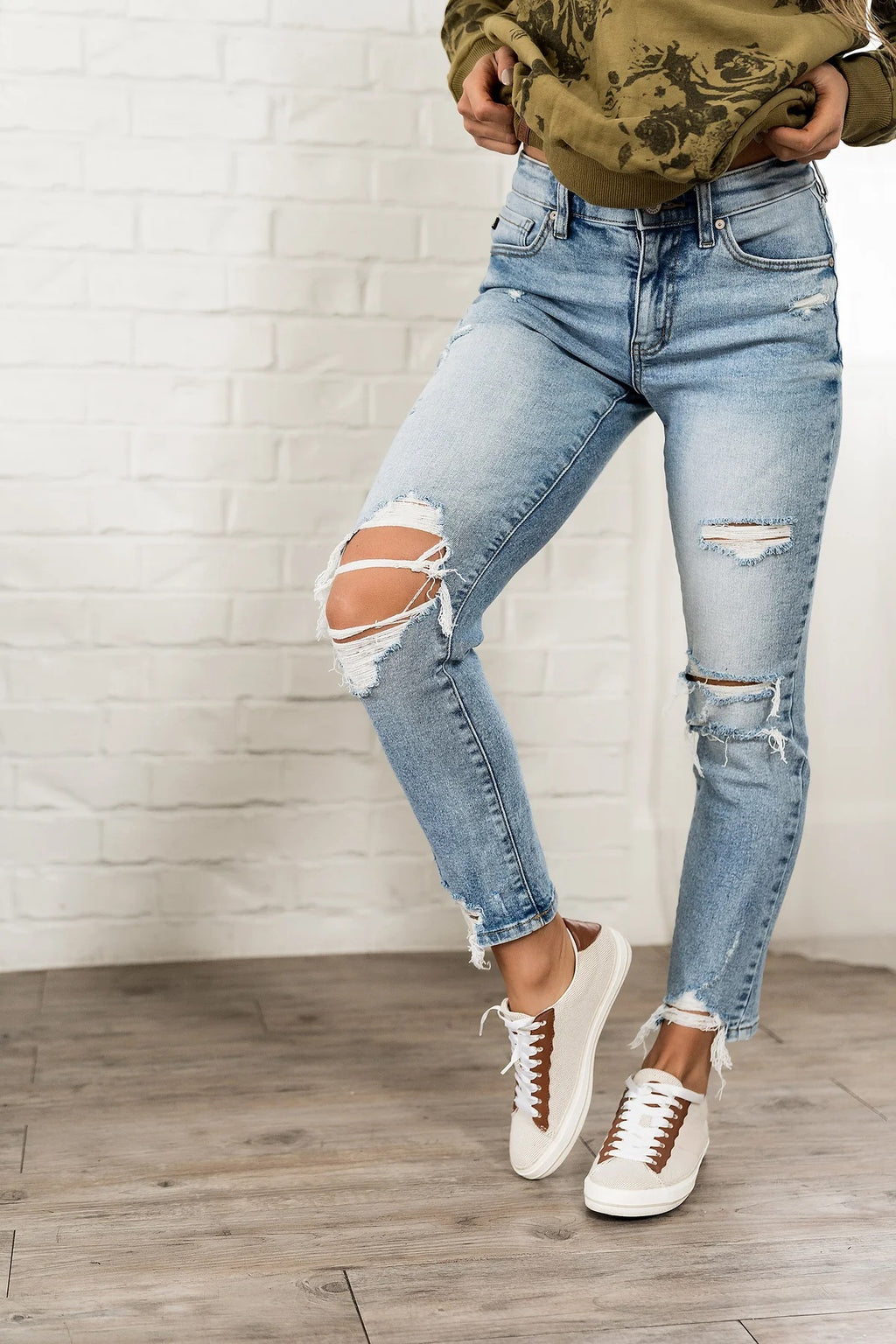 Ampersand Avenue 621 Distressed Mid-Rise Denim, Curvy