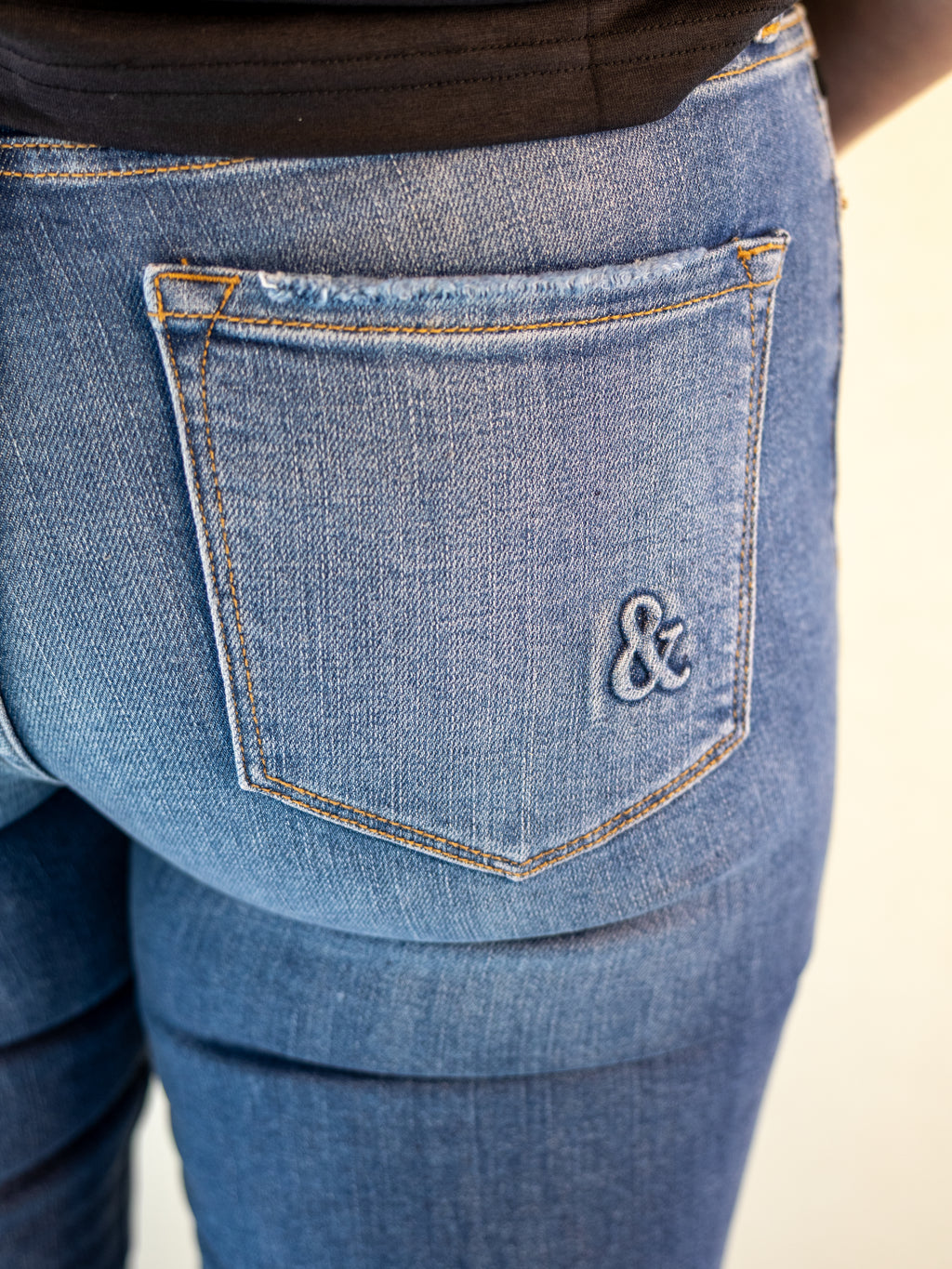 Dark Wash Distressed Skinny Jean