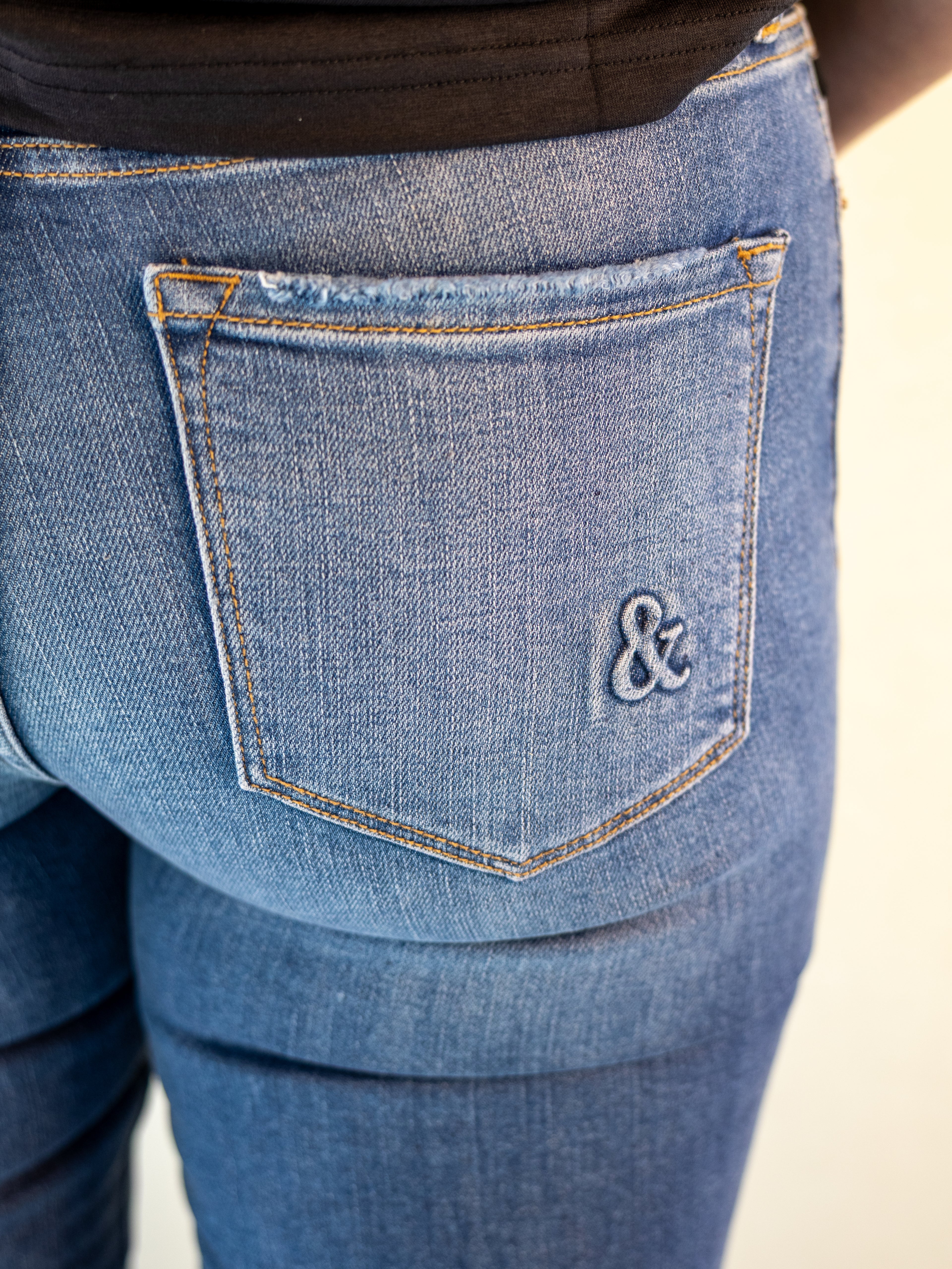 Dark Wash Distressed Skinny Jean