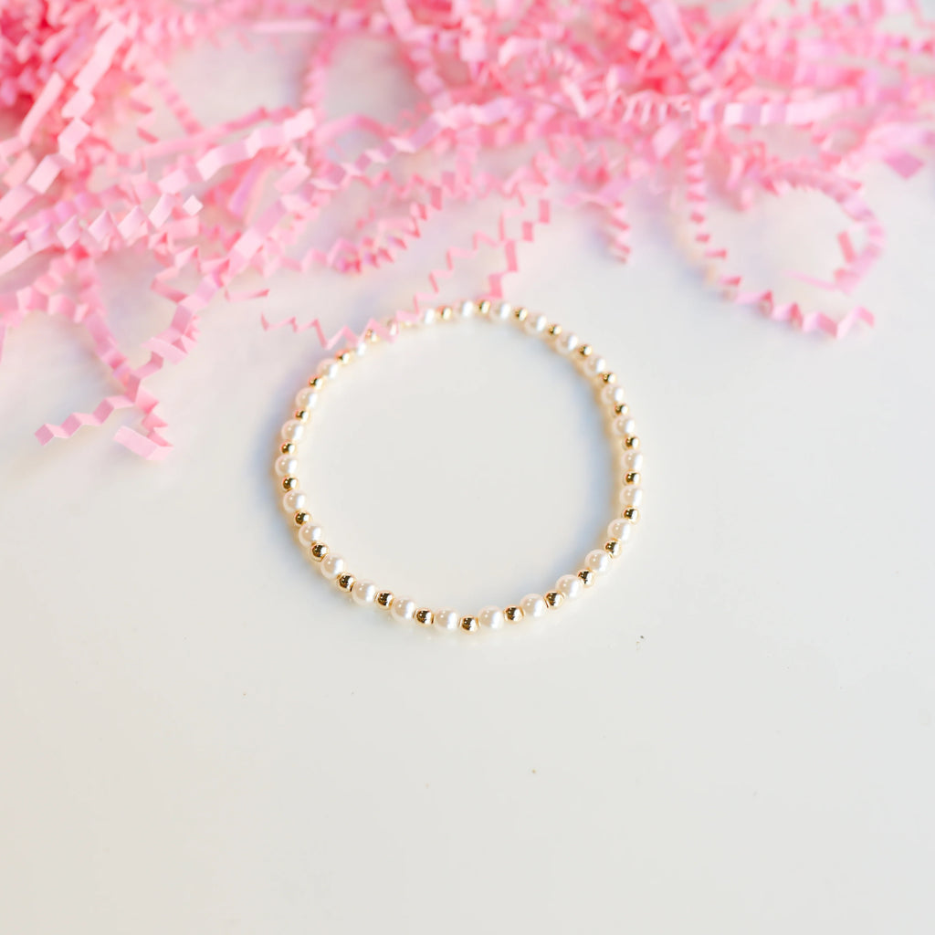 Luci Pearl Gold Bracelet
